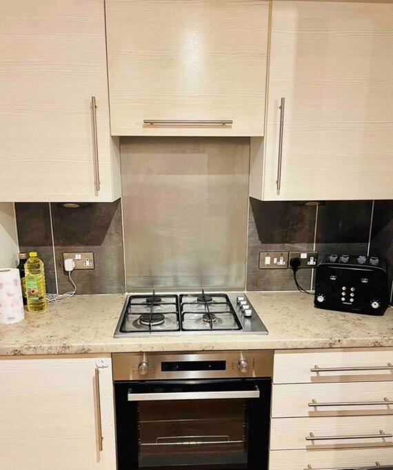 Modern Edinburgh Apartment 2 Bedrooms & Two Bathrooms Extérieur photo