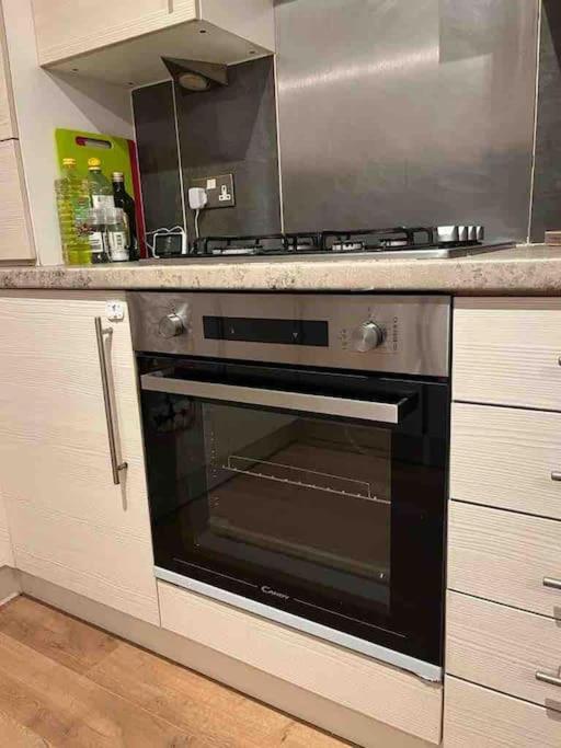 Modern Edinburgh Apartment 2 Bedrooms & Two Bathrooms Extérieur photo